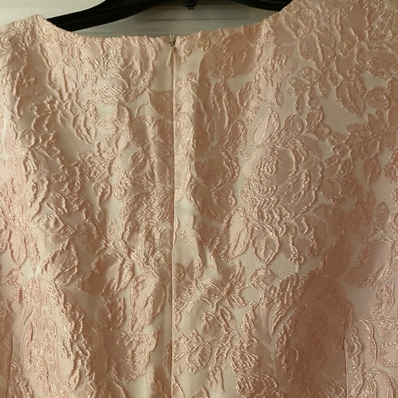 Gorgeous silk blend pink floral dress imported - Picture 2 of 5